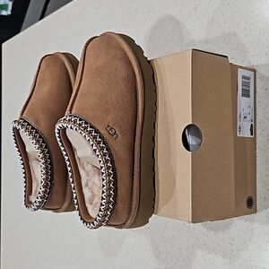 UGG Tasman sz 5 chestnut